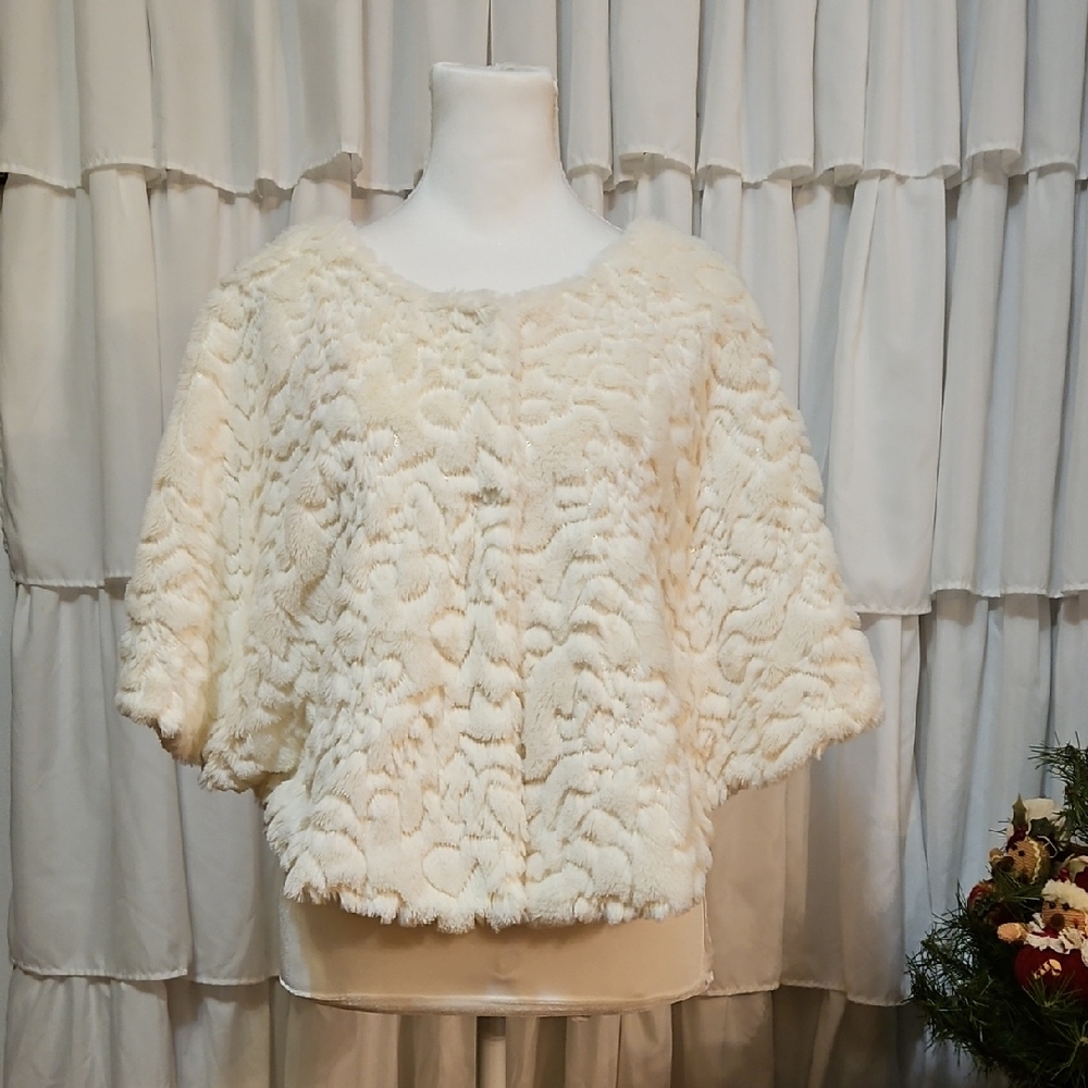 Faux Fur Sequined Bolero/Caplet